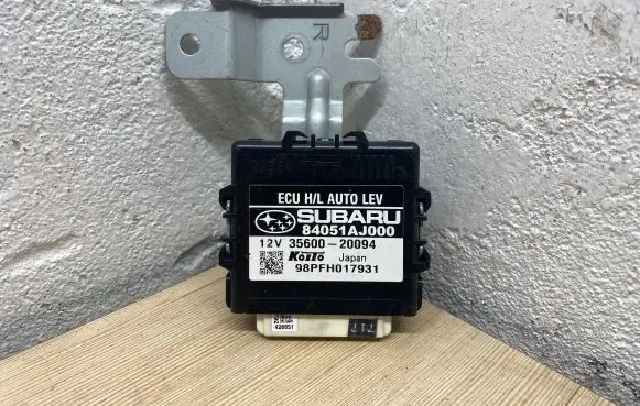 Subaru Outback Light module LCM 3560020094 84051AJ000