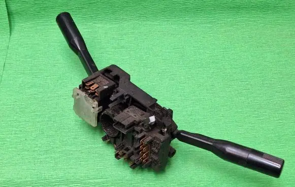 Mazda 626 Wiper turn signal indicator stalk/switch 177698