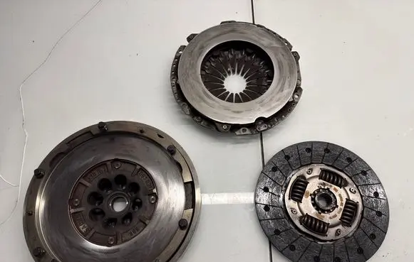 Land Rover Discovery Sport Clutch set kit G4D37550DD G4D37540DE G4D36477HB