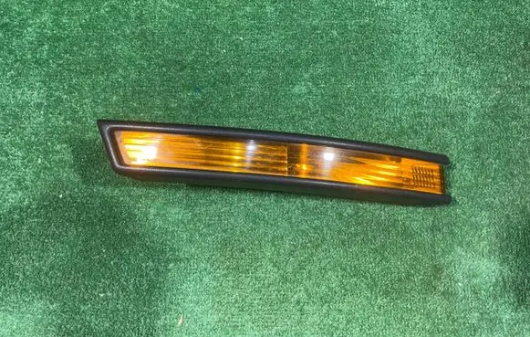 Volkswagen PASSAT B6 Front indicator light 3C0807718