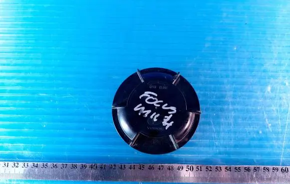 Ford Focus Headlight/headlamp dust cover VPCX2X13K060A