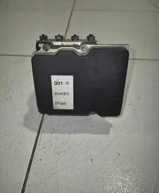 Mercedes-Benz E W212 ABS Pump A2124312912 0265951213 00202L0817