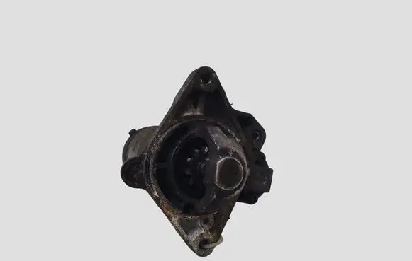 Renault Trafic II (X83) Starter motor 8200621305A M001T80681