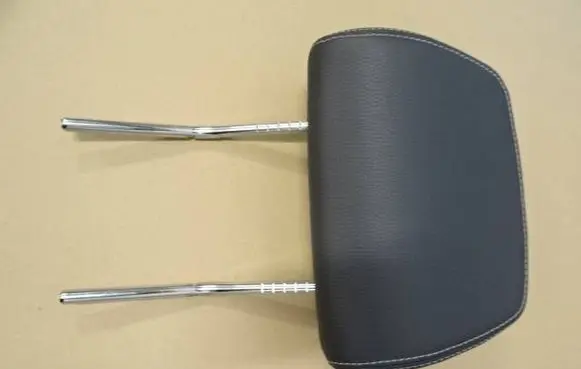 Opel Astra H Front seat headrest 