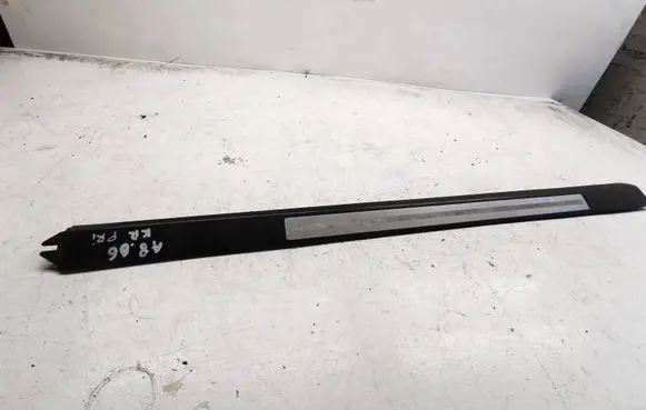 Front sill trim cover