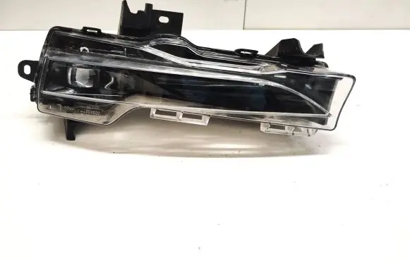 Tesla Model 3 Front fog light 150793200C 11072023