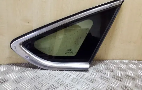 Ford Mondeo MK V Rear side window DS73A29700