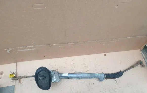 Volvo V70 Steering rack 31317555