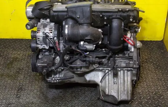 BMW 5 E60 E61 Engine N53B30A 28SP10