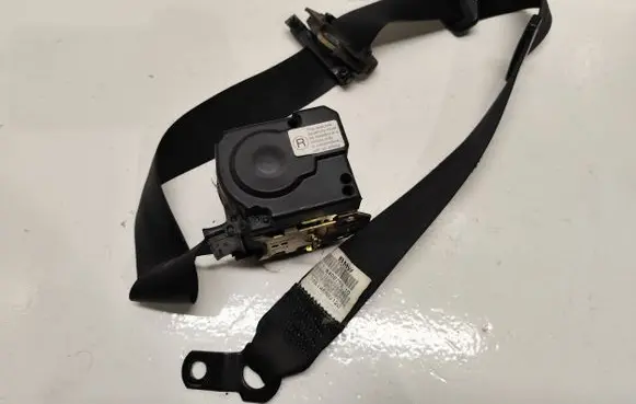 BMW X5 E53 Front seatbelt 8408752 04B146NB2120