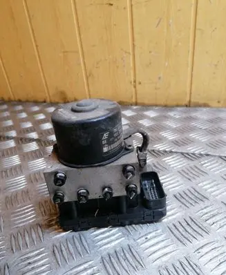Ford Galaxy ABS Pump 1J0907379P 7M3614111H
