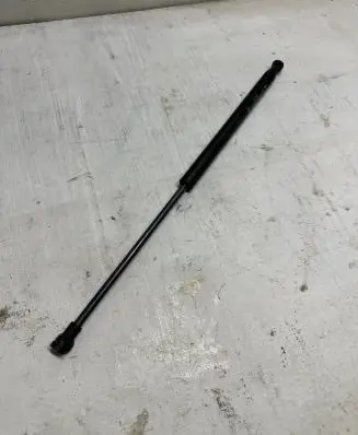 Lexus IS 220D-250-350 Tailgate/trunk strut/damper 15G112 31136