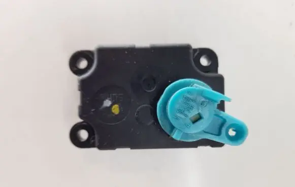Nissan Micra Air flap motor/actuator N101482F