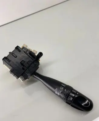 Toyota Corolla E120 E130 Indicator stalk 173681