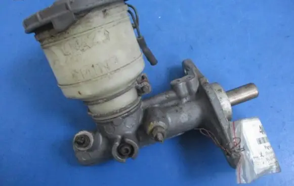Honda Civic Master brake cylinder