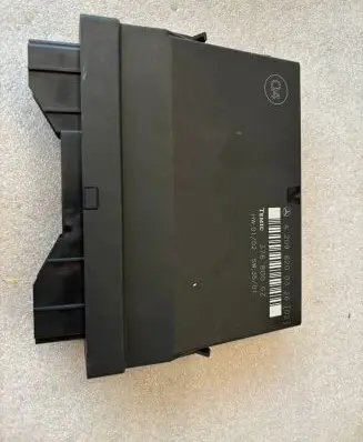 Mercedes-Benz CLK A209 C209 Door control unit/module A2098200226 2098200226