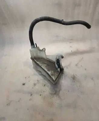 Audi A2 Windshield washer fluid reservoir/tank
