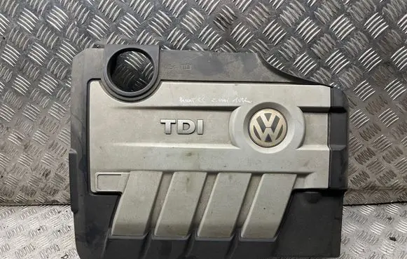 Volkswagen PASSAT CC Engine cover (trim)