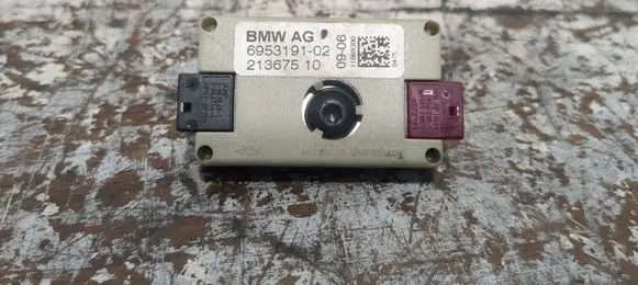 BMW 5 E60 E61 Antenna control unit 695319102