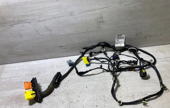 Citroen C3 Aircross Front door wiring loom 39202558
