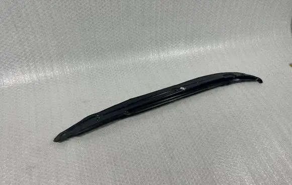 Porsche Cayenne (9Y0 9Y3) Fender end trim 9Y0854778A 9Y0854778 9Y0854778AOK1