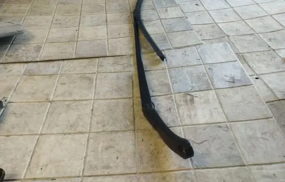 Audi A6 S6 C6 4F Windshield/front glass wiper blade 4F1955410
