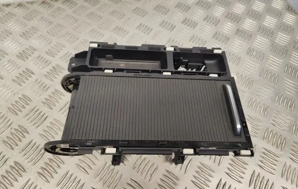 Volkswagen PASSAT B8 Cup holder front 3G0862531