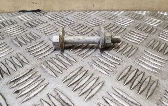 Volvo XC90 Rear suspension camber bolt 