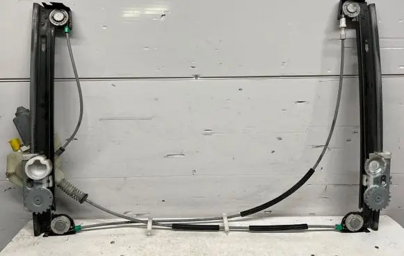 Mini One - Cooper R50 - 53 Front door window regulator with motor 6954892 E011001160D 9030219