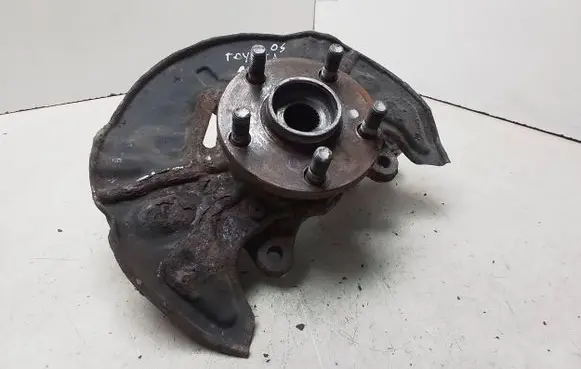 Toyota Avensis T250 Front wheel hub spindle knuckle