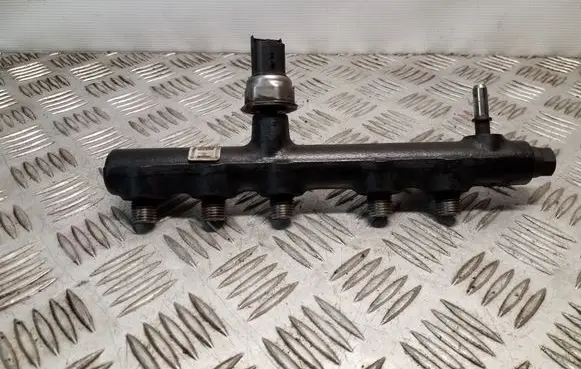Ford Mondeo MK V Fuel main line pipe 9674300080
