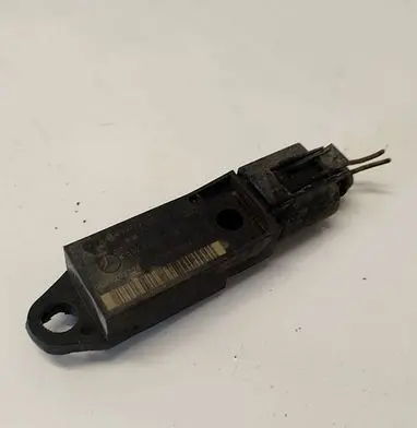Mercedes-Benz E W211 Airbag deployment crash/impact sensor A0028202726