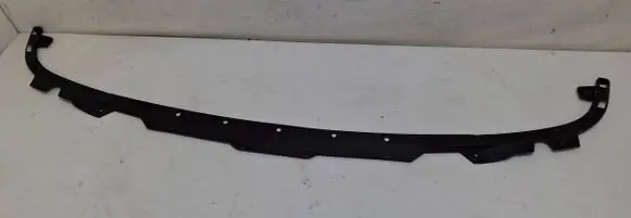 BMW 1 F40 Front bumper mounting bracket 8075612