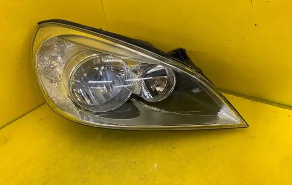 Volvo V60 Headlight/headlamp 31299995
