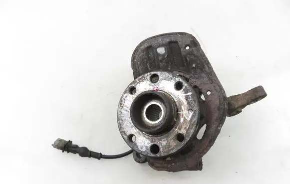 Opel Meriva A Front wheel hub spindle knuckle