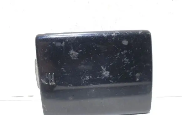Mercedes-Benz E W211 Front tow hook cap/cover A2118850026