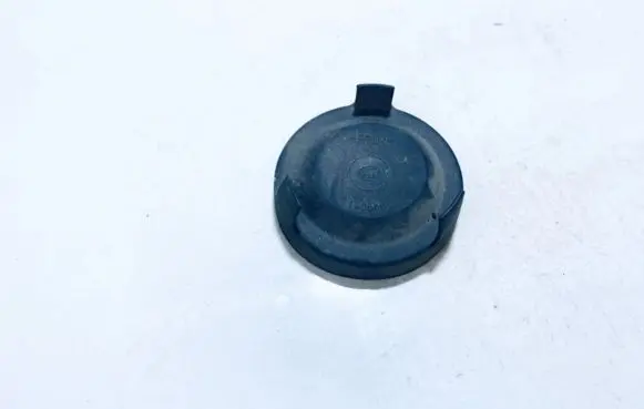 Volkswagen PASSAT B5 Headlight/headlamp dust cover 143688
