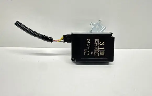Toyota Auris E180 Tire pressure control unit 8976002131 89760-02131