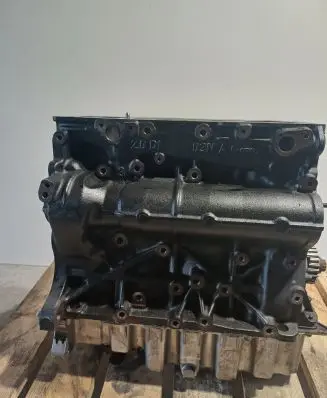 Volkswagen PASSAT B8 Engine DFG