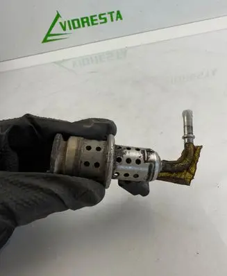 Citroen C3 Picasso AdBlue injector 9802763880