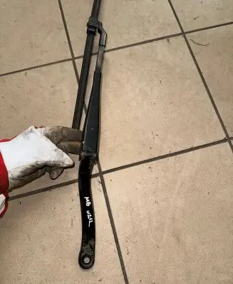 Mercedes-Benz E W212 Windshield/front glass wiper blade A2128201444