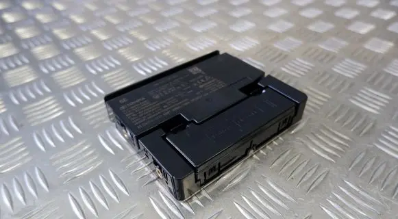 Toyota Yaris XP210 SOS control module 86741K0021 86740K0021