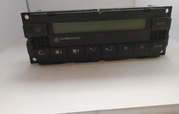 Volkswagen Bora Climate control unit 6013966
