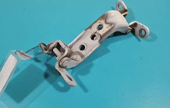 Front door hinge set