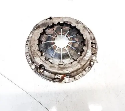 Toyota Aygo AB10 Pressure plate 