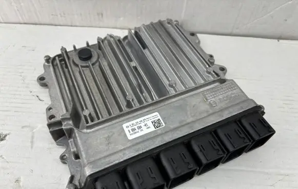 BMW 4 F32 F33 Engine control unit/module 9884684