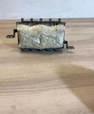 Lexus RX 300 Passenger airbag