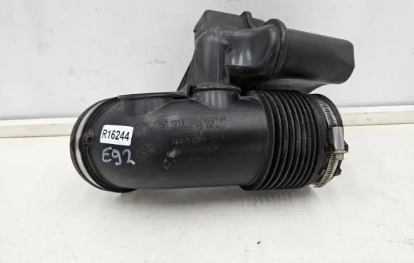 BMW 1 E81 E87 Intake resonator 7560300