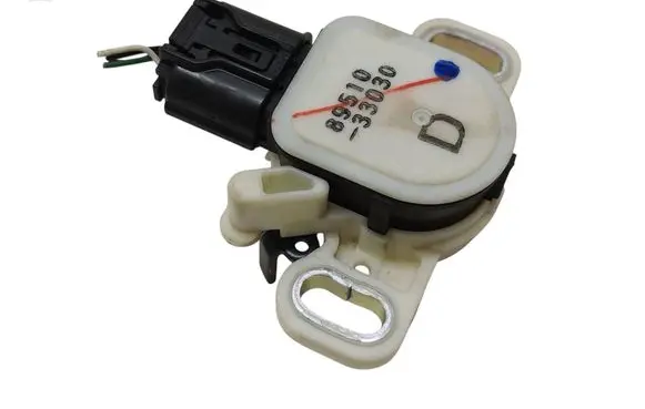 Toyota Yaris Brake pedal sensor switch 8951033030