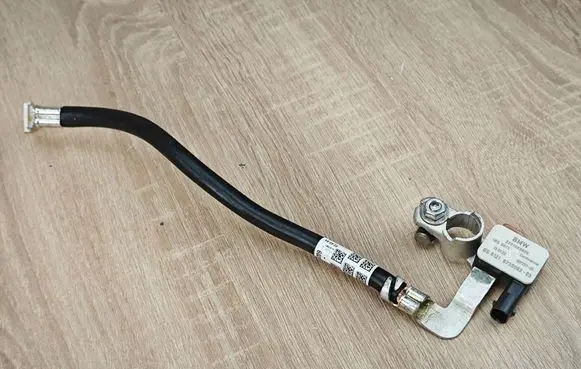 BMW 5 G30 G31 G38 Negative earth cable (battery) 8736083